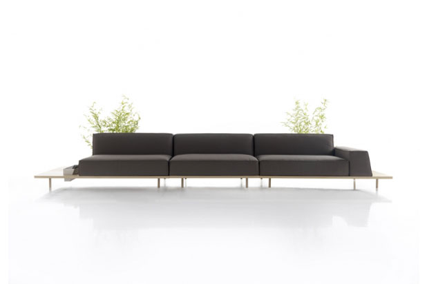 Sofa MUST diseñada por Francesc Rifé para Koo International
