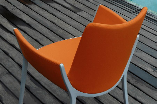 DUNA chair, designed by Jorge Pensi for Cassina
