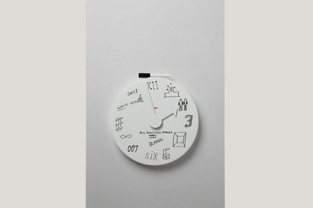 Blank wall clock for Alessi, 2010. Photo by Inga Knölke/Imagekontainer