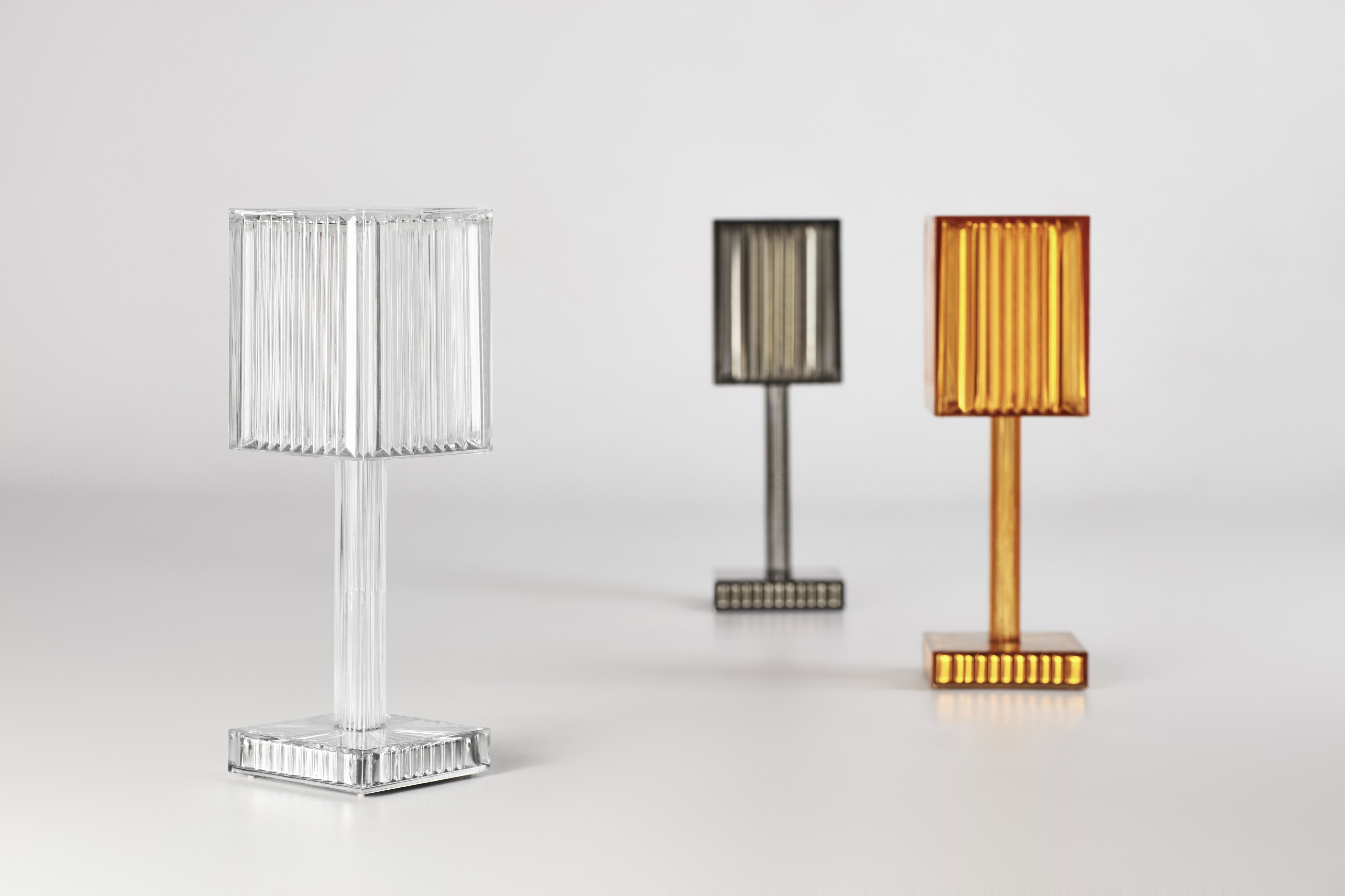 Colección de lámparas de mesa GATSBY diseñada por Ramón Esteve para Vondom. Foto de Ramón Esteve