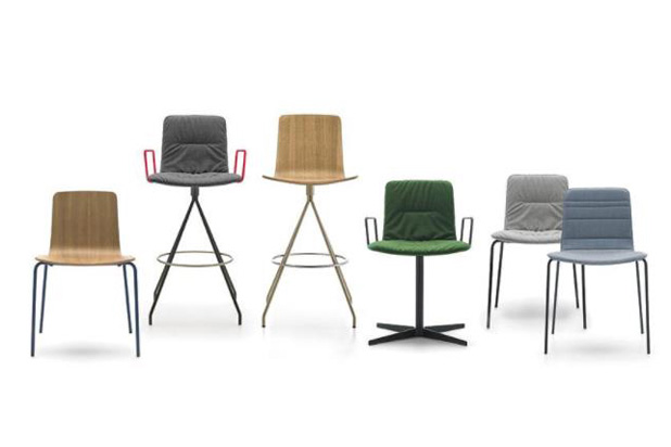 KLIP chairs, designed by Victor Carrasco for Viccarbe