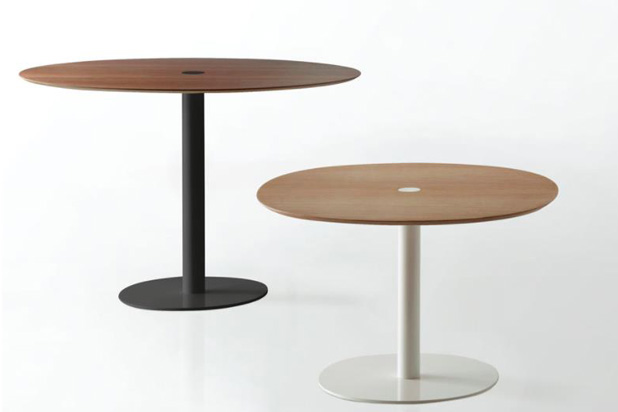 NUCLEO tables, designed by Victor Carrasco for Punt Mobles