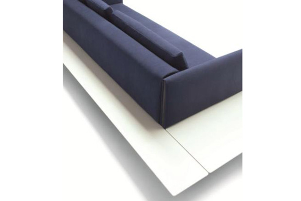 PILLAR sofa, designed by Victor Carrasco for Paola Lenti