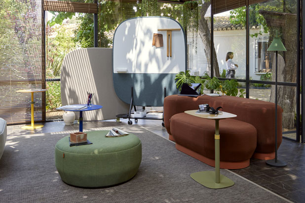 BRISA by Yonoh Studio and NORAY and NOTA by Jorge Herrera collections for Pattio. Photo courtesy of Forma 5.