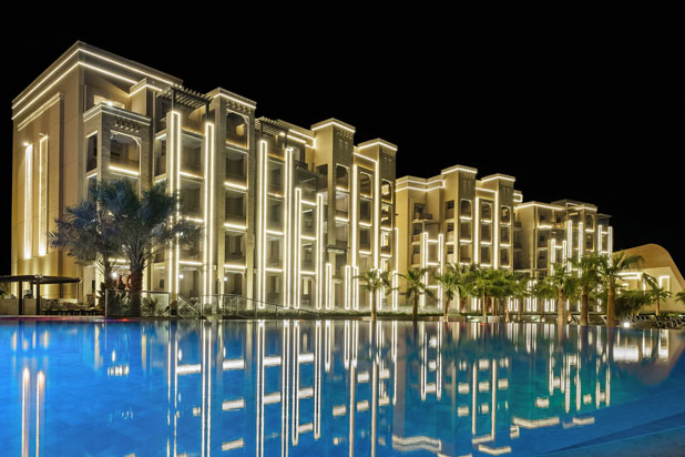 Светильники LEDS-C4 в отеле Doubletree By Hilton в Рас Аль Хайме (ОАЭ)