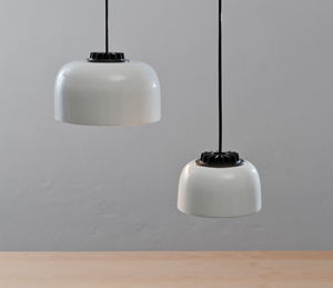 Lámparas de suspensión HeadHat, diseñadas por Santa Cole
