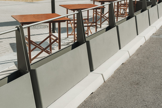 Parklet Flexible Plaza system by Durbanis on the streets of Barcelona, Spain. Photo by Joan Guillamat, courtesy od Durbanis.