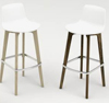Enea estrena 2013 con un nuevo acabado madera para el taburete Lottus