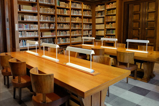 GADA lamps by Estiluz at the National Central Library of Florence, Italy. Photo courtesy of Estiluz.