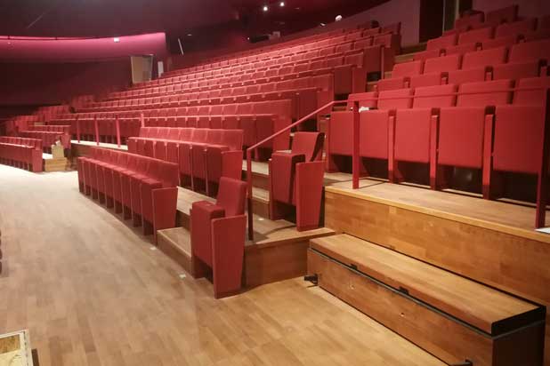 Ezcaray Seating armchairs at the “Comédie Scène Nationale de Clermort-Ferrand” in France. Photo by Mathieu Noël, courtesy of Ezcaray Seating.