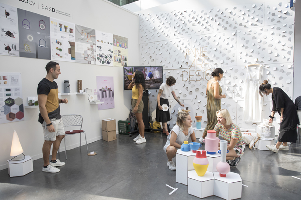 Salon Nude. Photo by Marcos Soria / Feria Valencia