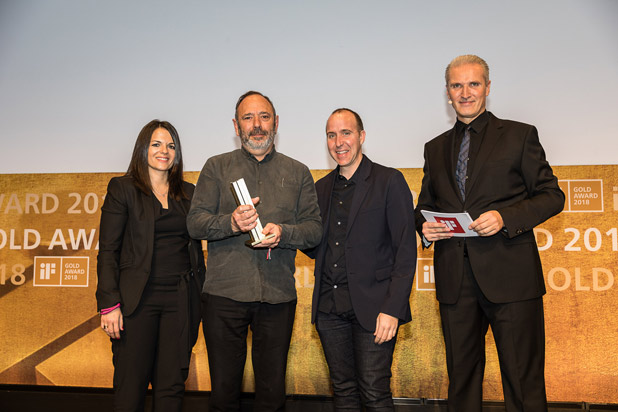 Simon and Fluvia receive the if Award Gold 2018