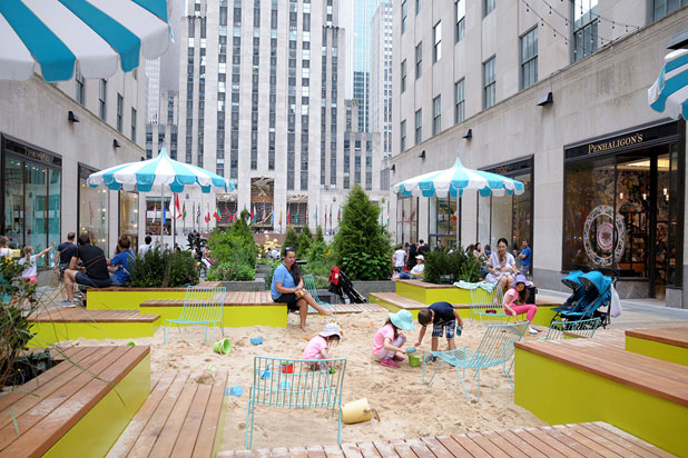 iSiMAR furniture at the Rockefeller Center in New York. Photo by iSiMAR