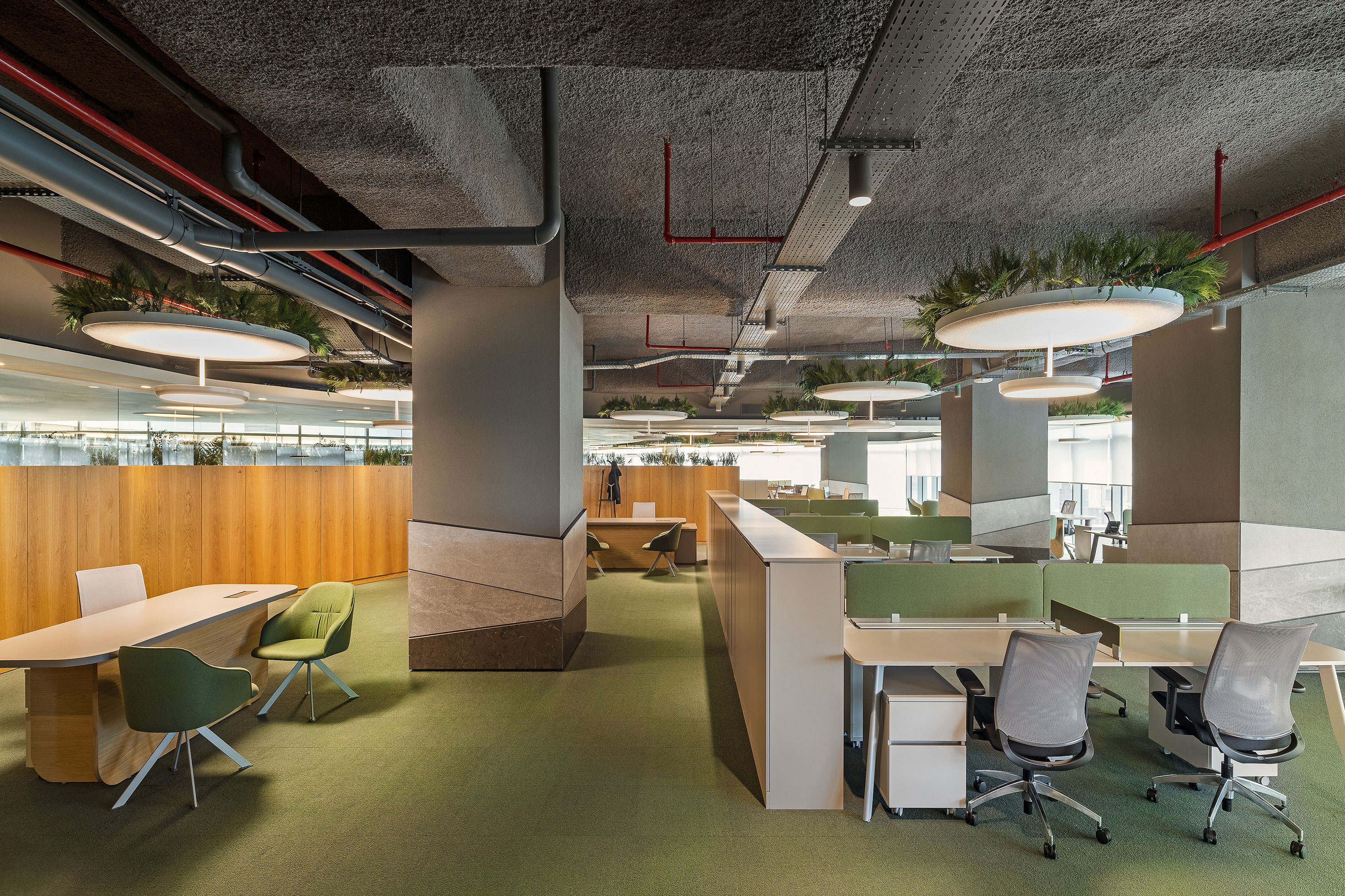 Oficinas centrales de la empresa Petrol Ofisi en Estambul. Diseño de interiores realizado por Lagranja Design. Foto © Ali Bekman