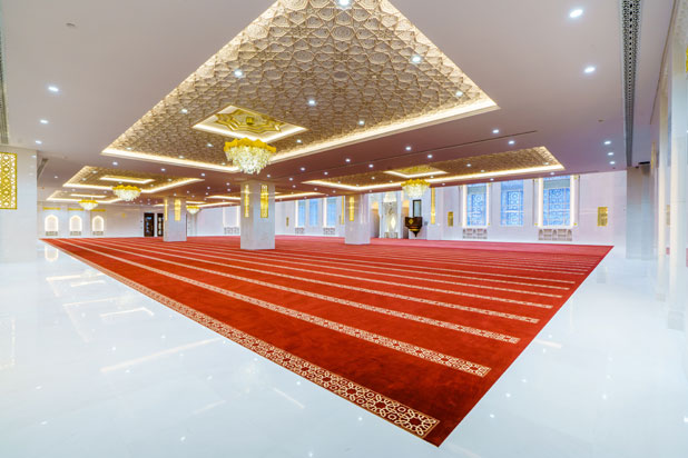 Lighting projects by Lamp at the la Al Azizia mosque in Saudi Arabia. Photo by Lamp