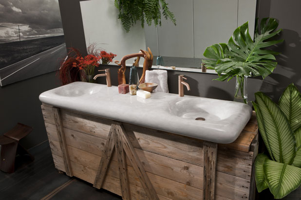 Essence sink. Photo: Courtesy of Miguel Herranz and Nerinea
