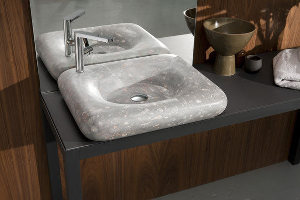 Essence sink. Photo: Courtesy of Miguel Herranz and Nerinea