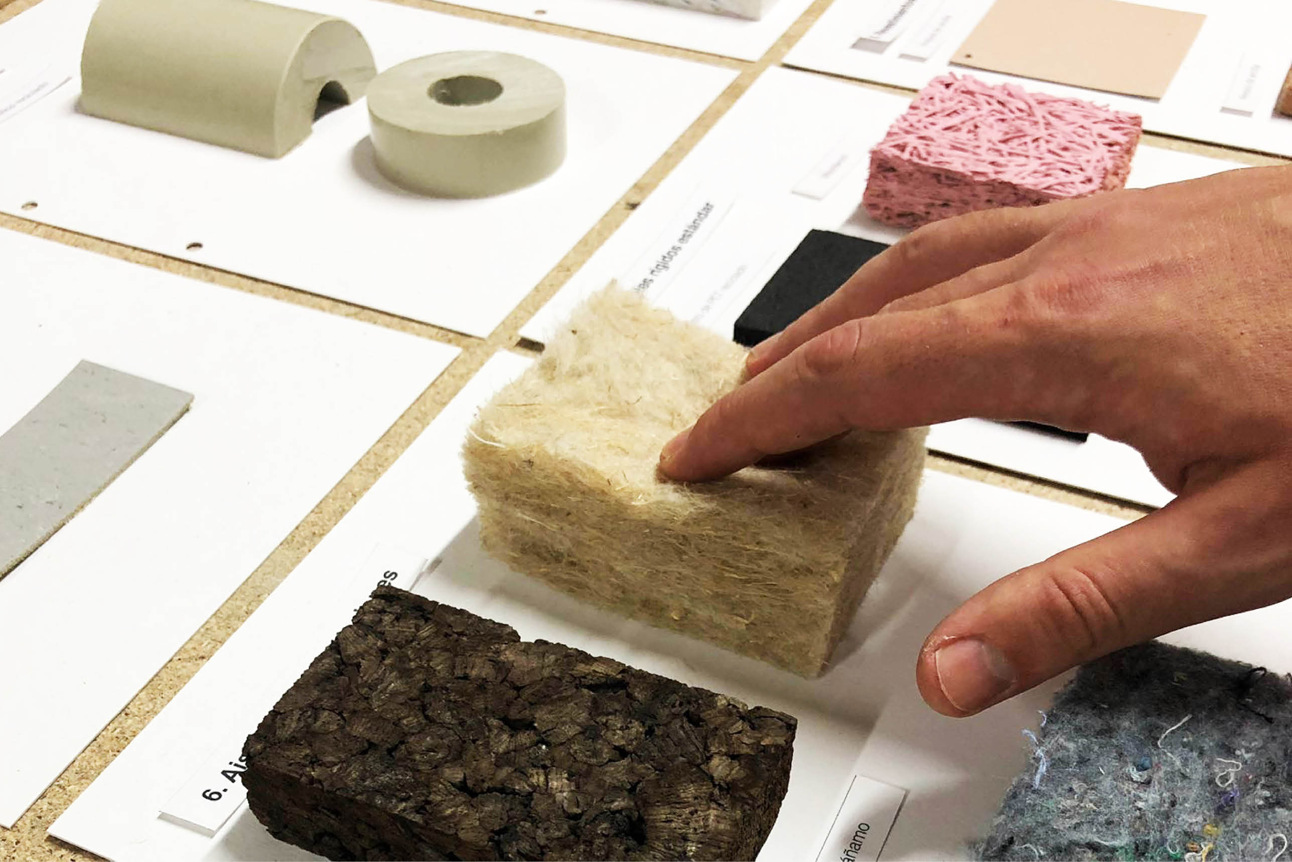 Selection of materials for Tous. Photo courtesy of Oiko Design Office.