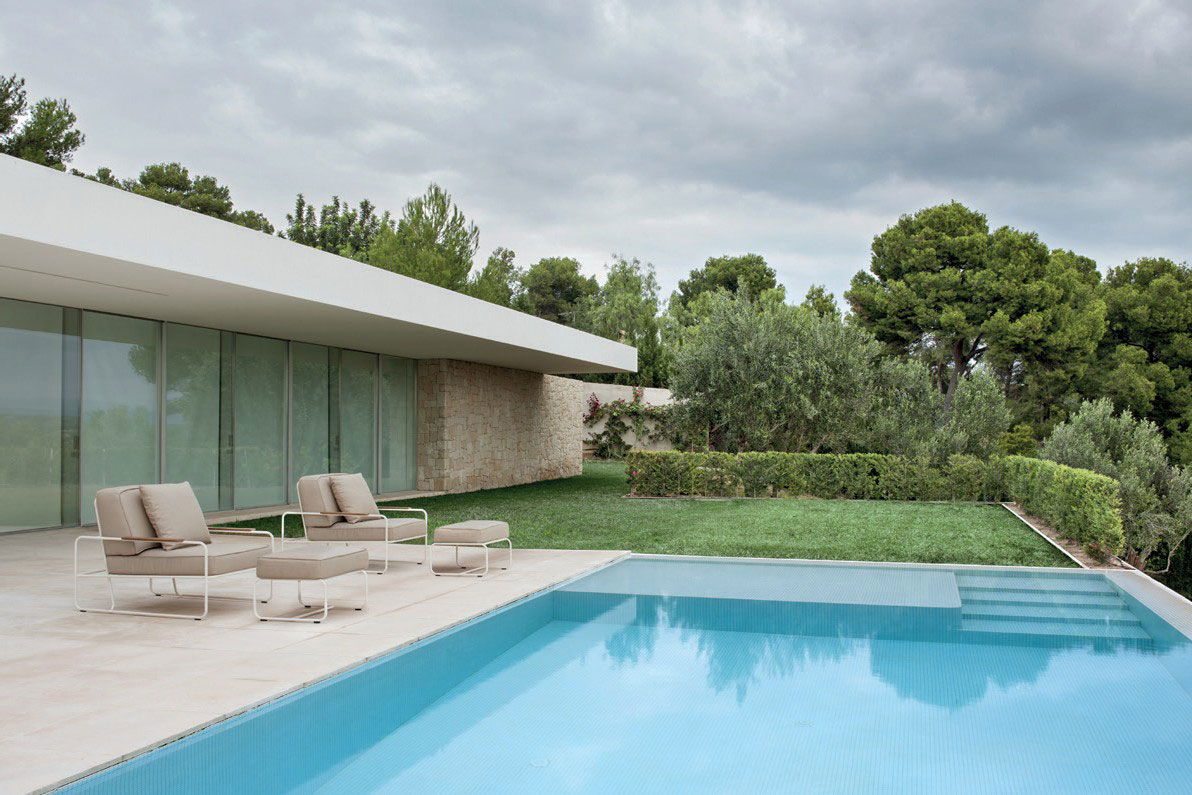 Sir collection designed by Francesc Rife for POINT. Photos by POINT.