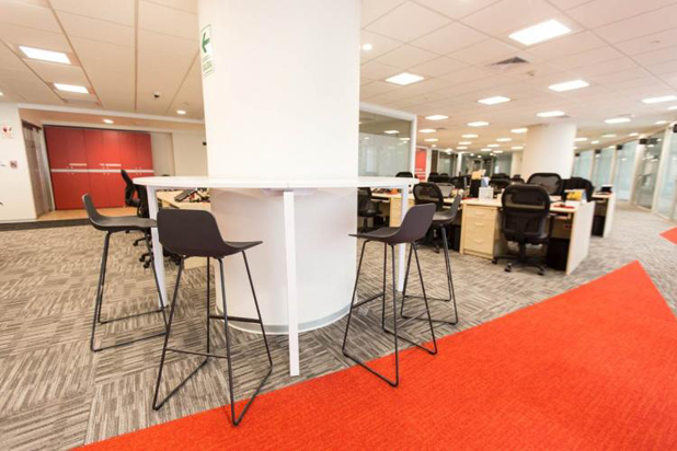 Sellex furniture at the Private University of Lima, Peru
