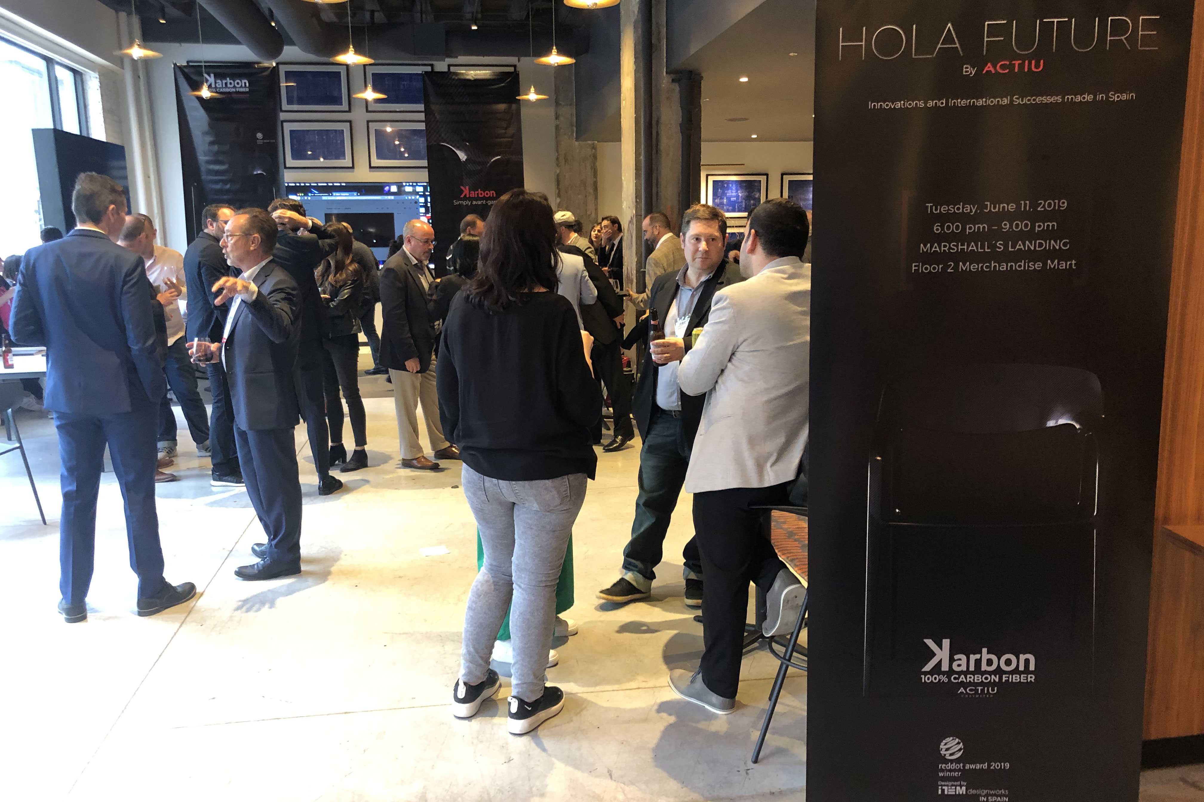Hola Future! By Actiu cocktail party