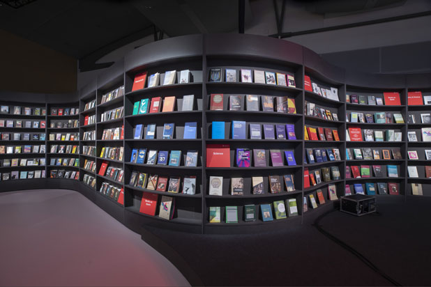 Spain Pavilion at the Frankfurt Book Fair designed by Enorme and Vitamina studios. Photo courtesy of Andreu World.