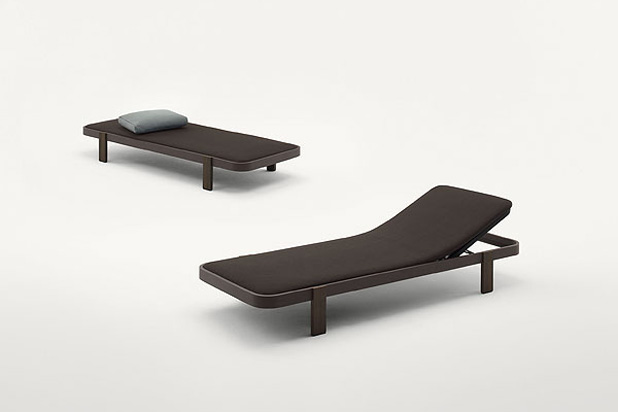 RAMS deckchair by Victor Carrasco for Paola Lenti