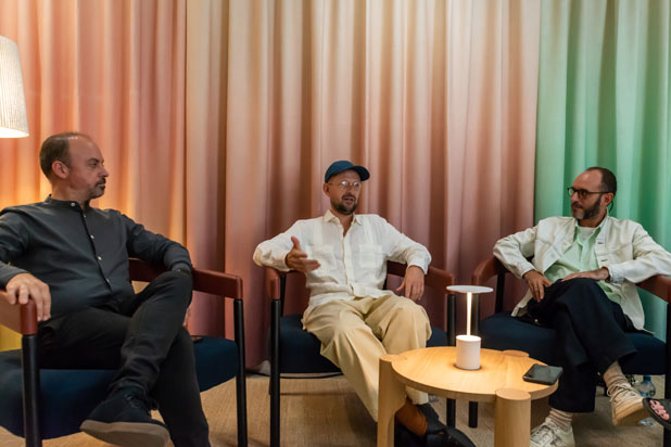 Talk between Xavi Calvo, General Manager of VALENCIA WDC2022 and the DWA Design Studio at the Appartamento Spagnolo. Photo by Stefano Pavesi