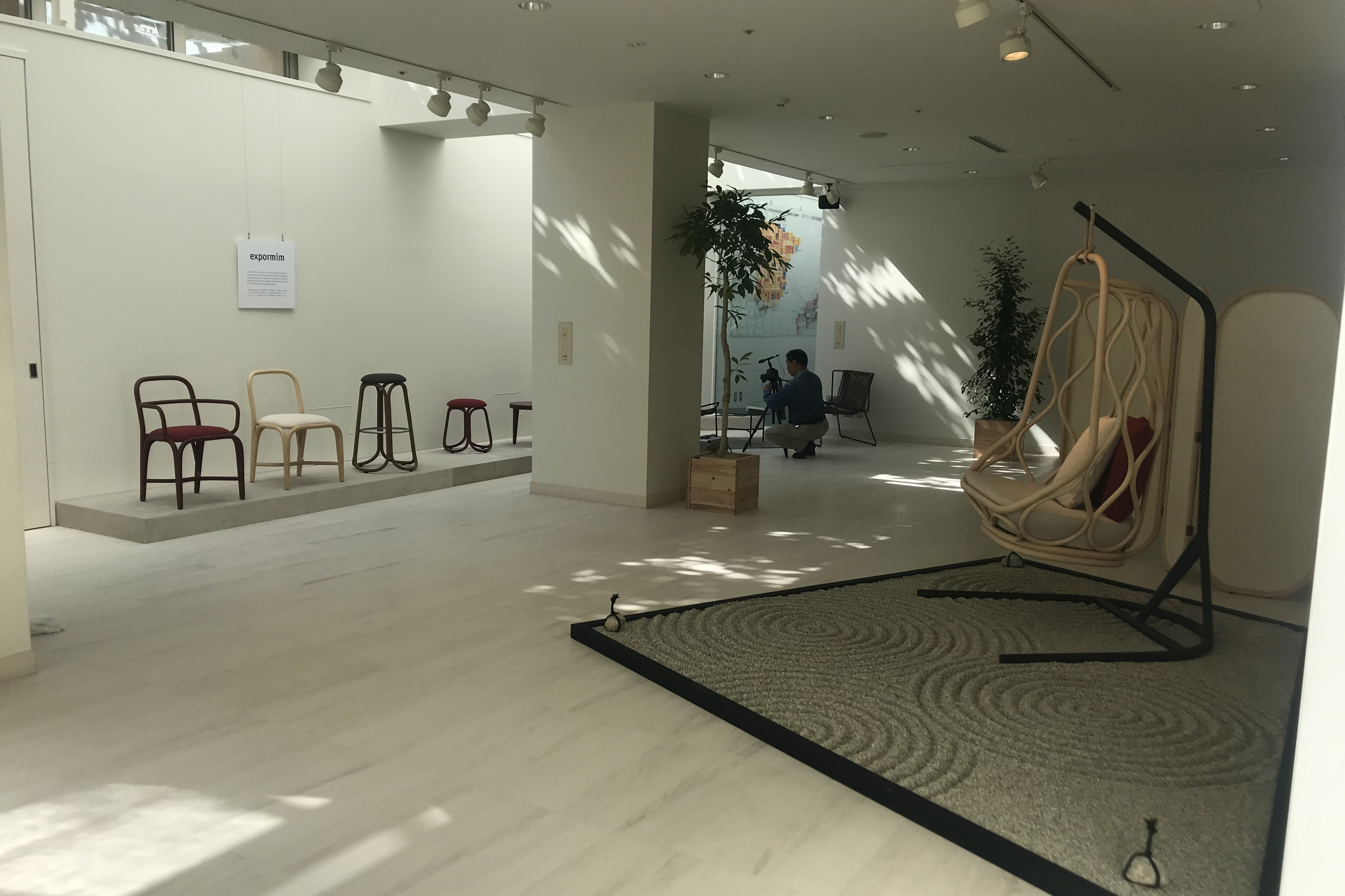 Spanish Design Exhibition at the Spanish Embassy in Tokyo 2019. Expormim and Viccarbe