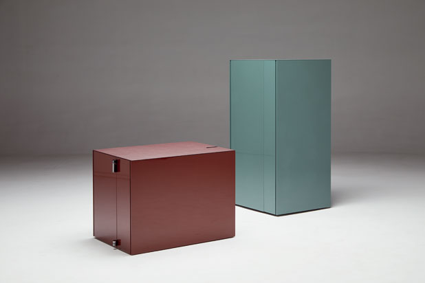 Black Tone HO Cube and KO Cube by Francesc Rifé