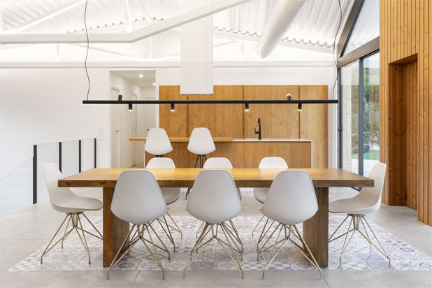 MORSE pendant light designed by Aparentment for Estiluz. Photo courtesy of Estiluz.