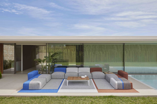 MANGAS OUTDOOR rugs collection by Patricia Urquiola for Gan. Photo courtesy of Gan.
