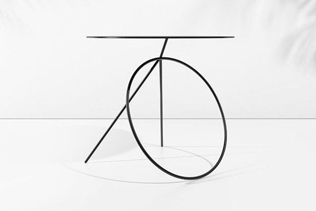 Bamba table, designed by Pedro Paulo-Venzon for Viccarbe