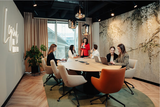 esPattio furniture at the Coworking x The Shire in Warsaw, Poland. Photo courtesy of The Shire/esPattio  