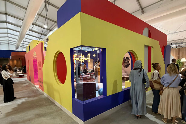 Instalación “Espejos. Reflections of Spain” en Downtown Design Dubai 2025