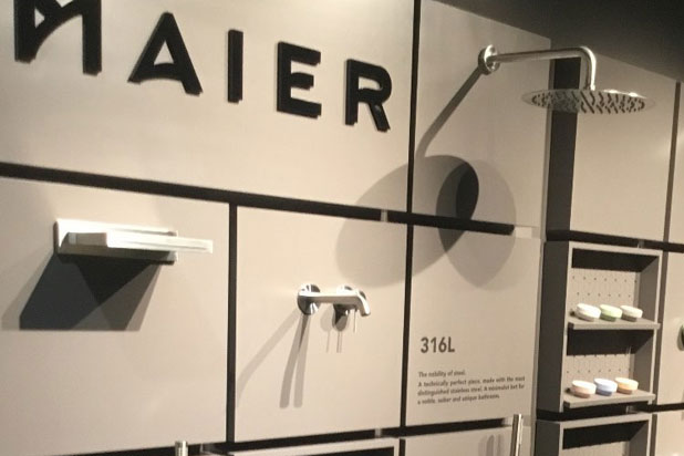 Stand de Griferias Maier en el Salone Internazionale del Bagno en Milán.