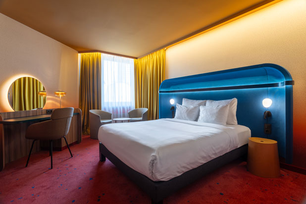  Mercure Warsaw Centrum hotel by Stone Designs. Photo by Alberto Monteagudo, courtesy of Stone Designs.