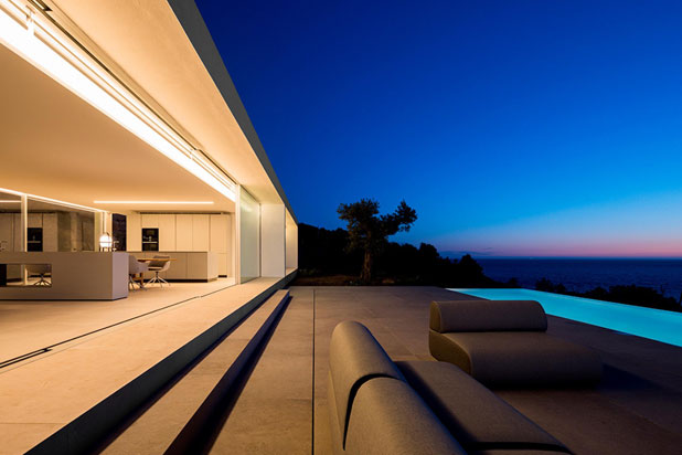 House on the air by Fran Silvestre Arquitectos. Photo courtesy of Fran Silvestre Arquitectos. 