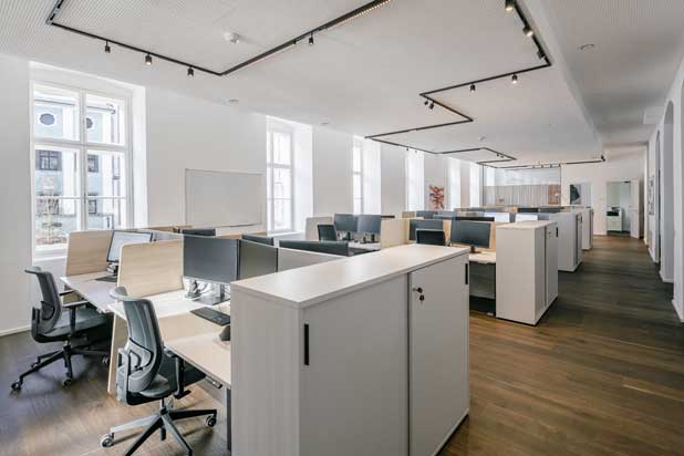 Actiu's furniture at Hartlauer's head office in Steyr, Austria. Photo courtesy of Actiu.