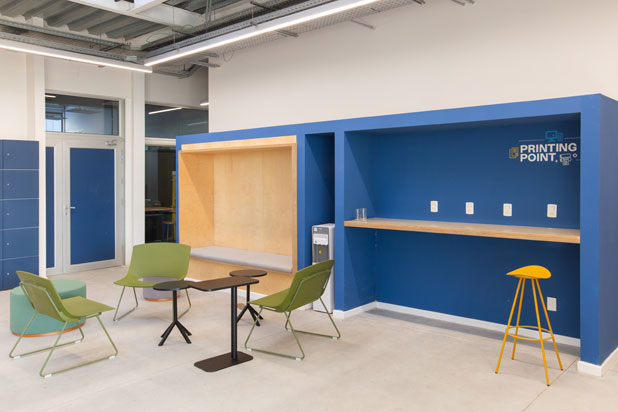 OH! armchairs, LOTTUS AL tables and COMA 4L stool at the University of Montevideo's School of Engineering, Uruguay. Photo by Ferrescanepa, courtesy of Enea.