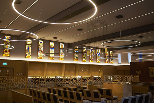 LedsC4 lights at a synagogue in London, UK. Photo courtesy of LedsC4.