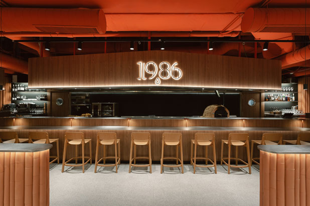 19.86 restaurant at the Canalejas Gallery in Madrid, Spain. Photo courtesy of Stone Designs. 