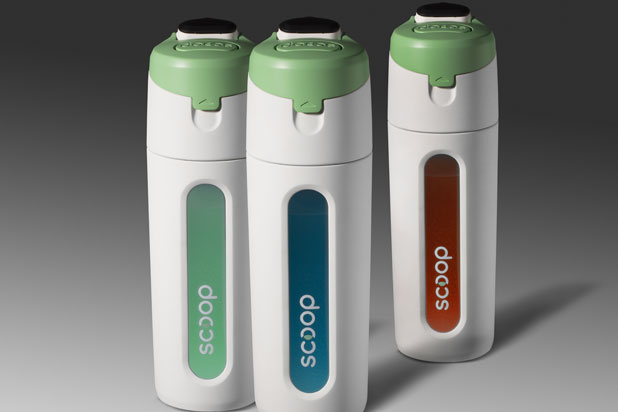 Shaker de proteínas SCOOP diseñado por Anima Design para Scoop. Ganador de un IF Design Award en 2022. Foto cortesía de Anima Design.