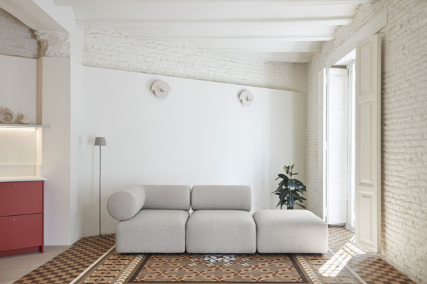 OFFO modular sofa designed by Arnau Reyna for Annud. Photo courtesy of Arnau Reyna.