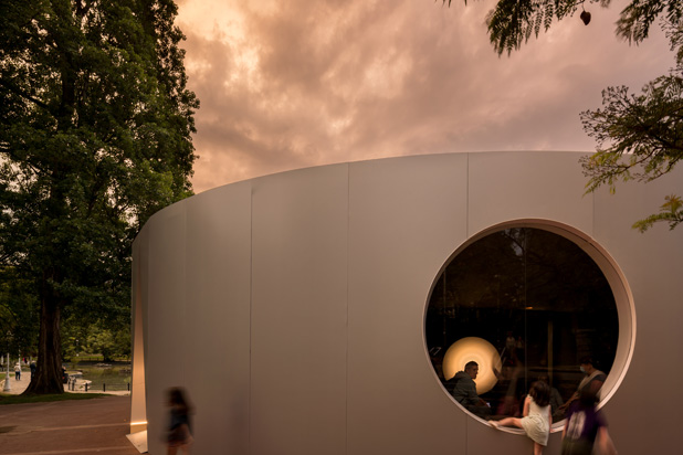 THE MANDALAB LAB interactive installation by Enorme Studio and Extudio in Bilbao, Spain. Photo by Javier de Paz García, courtesy of Enorme Studio.