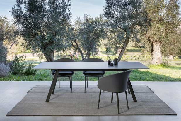 ATRIVM table designed by Estudi Manel Molina for Expormim. Photo courtesy of Estudi Manel Molina.