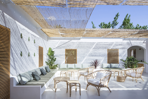 Interior design of the Mora Restaurant. Photo: Courtesy of La Mamba