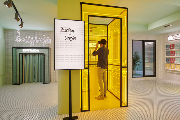 Interior Design of the Rubio shop in Valencia, Spain. Photo by Luis Beltrán, courtesy of Masquespacio.