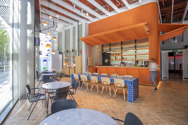 Colección ABC de Vergés en el espacio multifuncional Casa Seat, Barcelona. Foto de Eva Guillamet, cortesía de Vergés. 