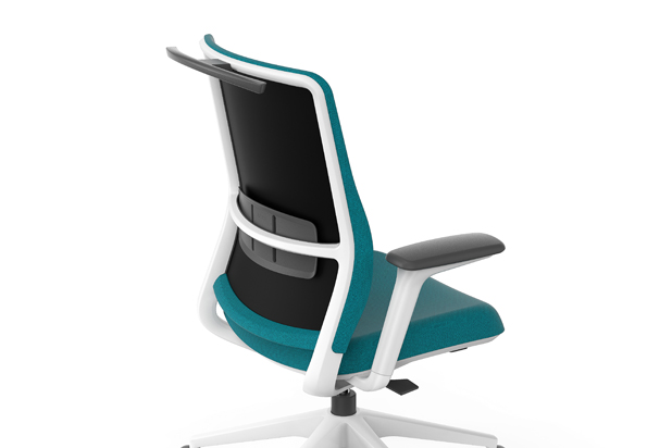 Colección de sillas de oficina A+S WORK diseñada por Alegre Design para Actiu. Foto cortesía de Actiu.